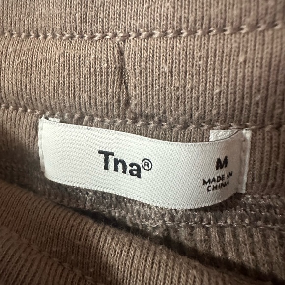 TNA pants‎ - Picture 3 of 6